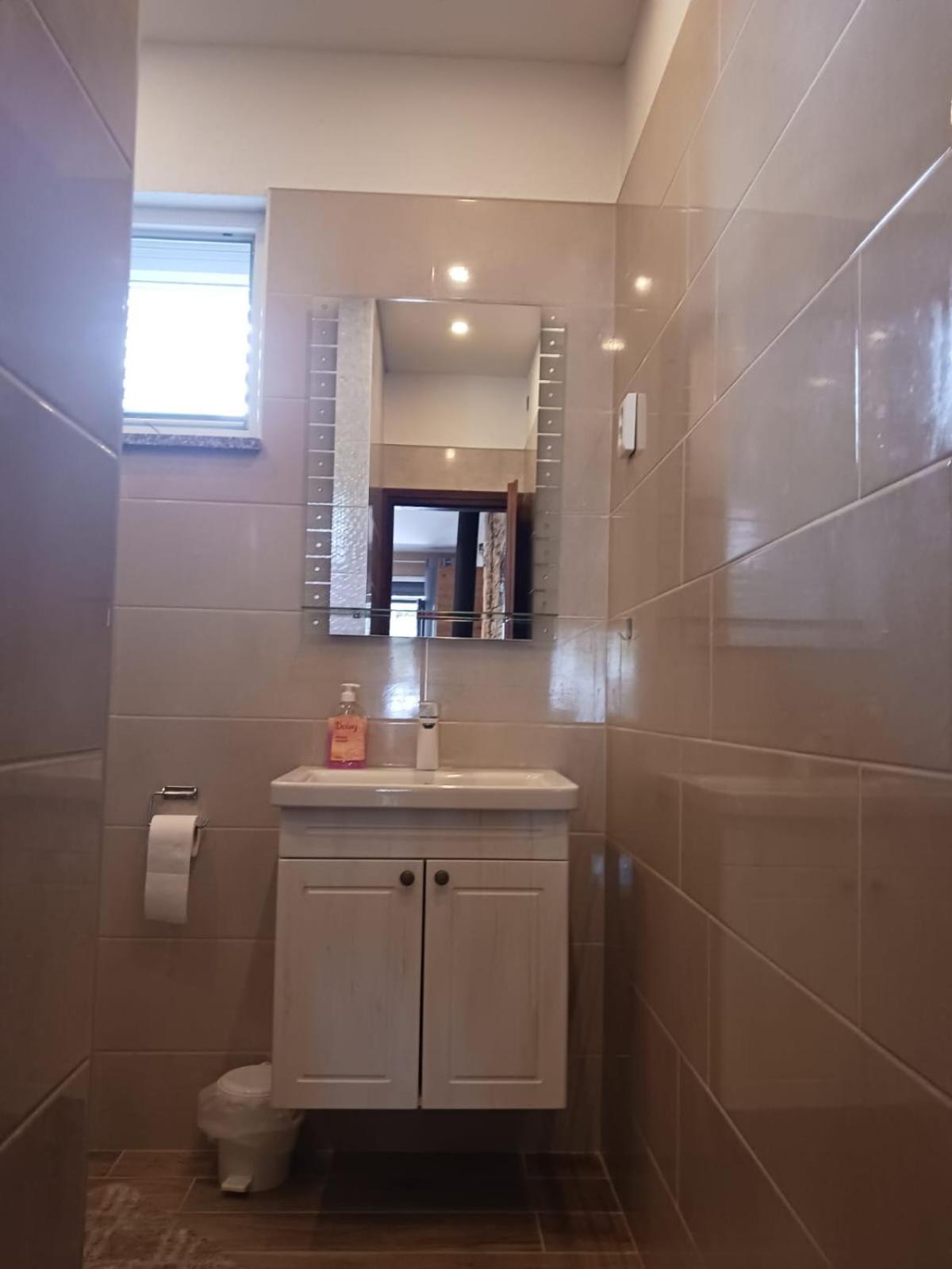 Apartmani Valerija I Joso Bibinje Bilik gambar